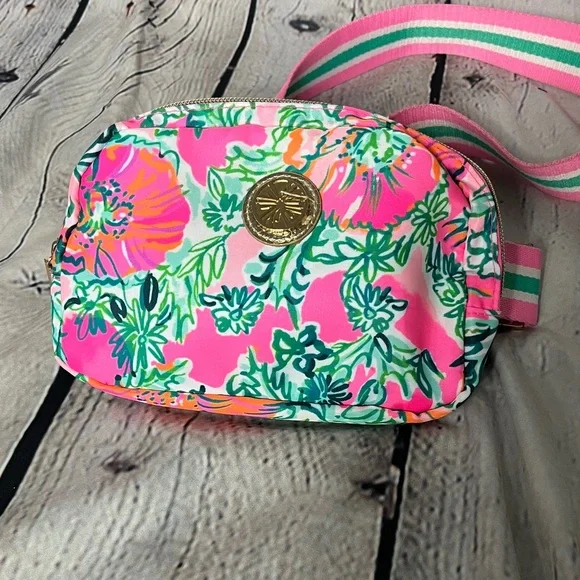Lilly Pulitzer Pink and Green Floral Belt Bag - Picture 2 of 4